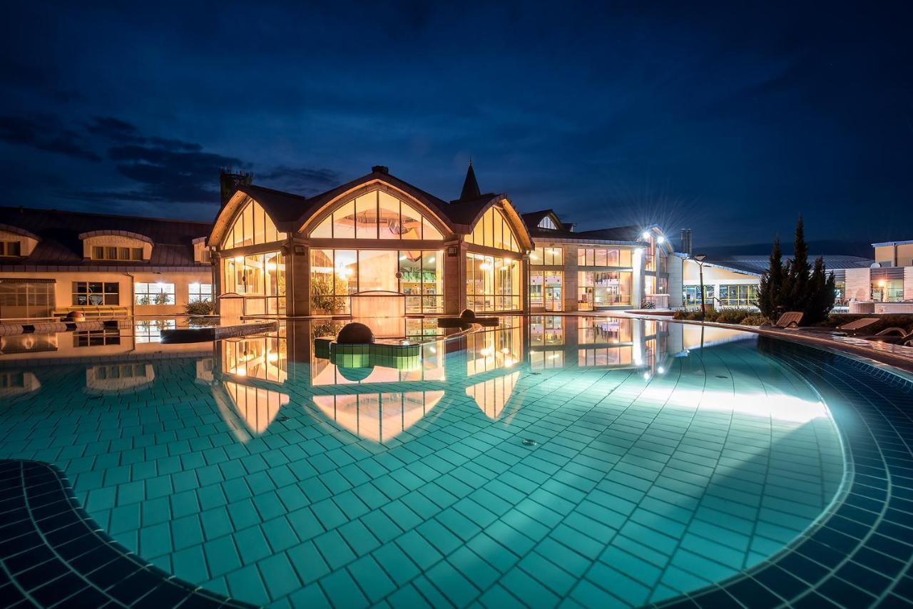 Vitalmed Hotel Шарвар Екстер'єр фото
